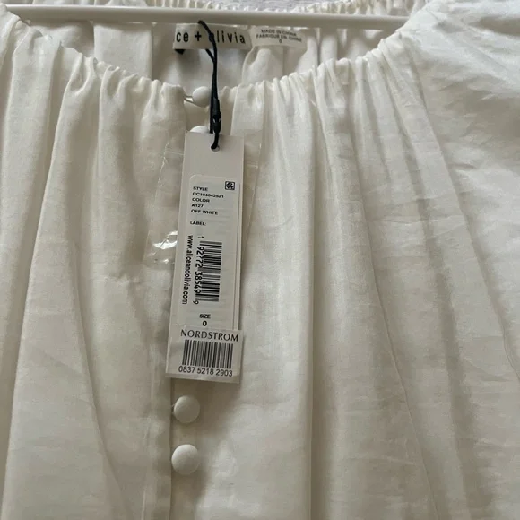 Alice and Olivia Elegant White Smocked Dress - Picture 2 of 3